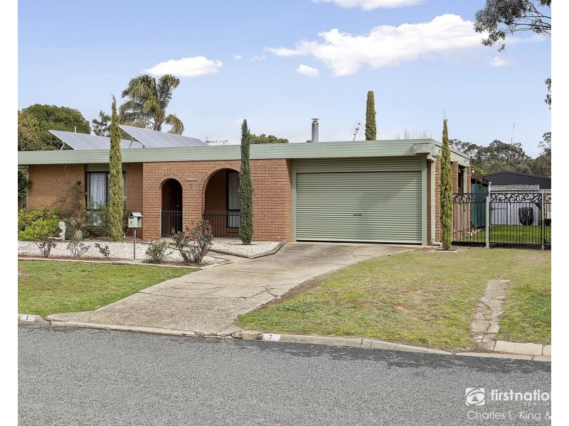 2 Lawson Drive, Moama NSW 2731