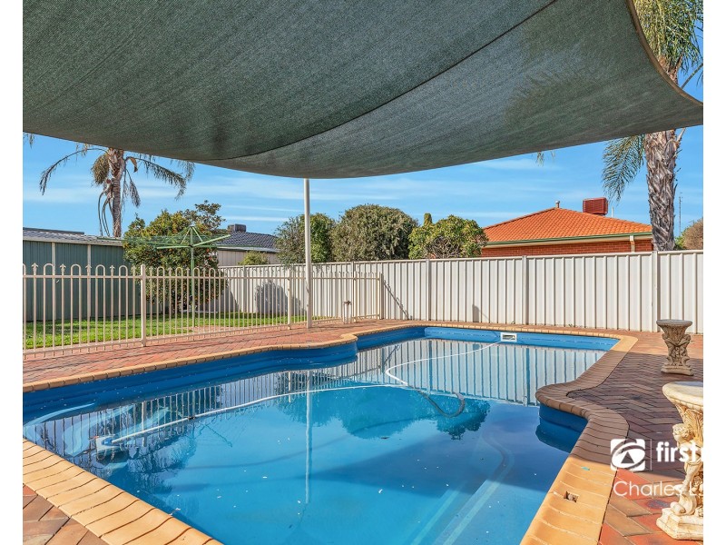 14 Shetland Drive, Moama NSW 2731