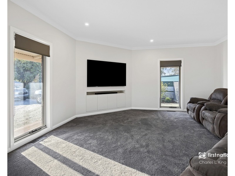 59 Baynes Street, Rochester VIC 3561