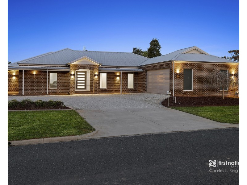 59 Baynes Street, Rochester VIC 3561