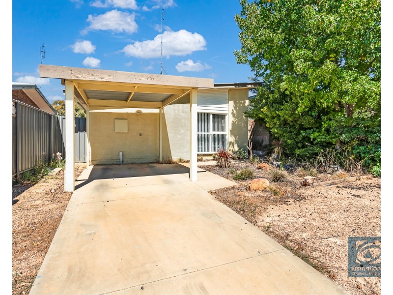 2/5 Porter Street, Moama NSW 2731