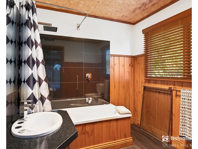 112 Mitchell Street, Echuca VIC 3564