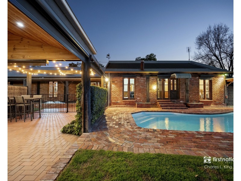 9 Moama Street, Echuca VIC 3564