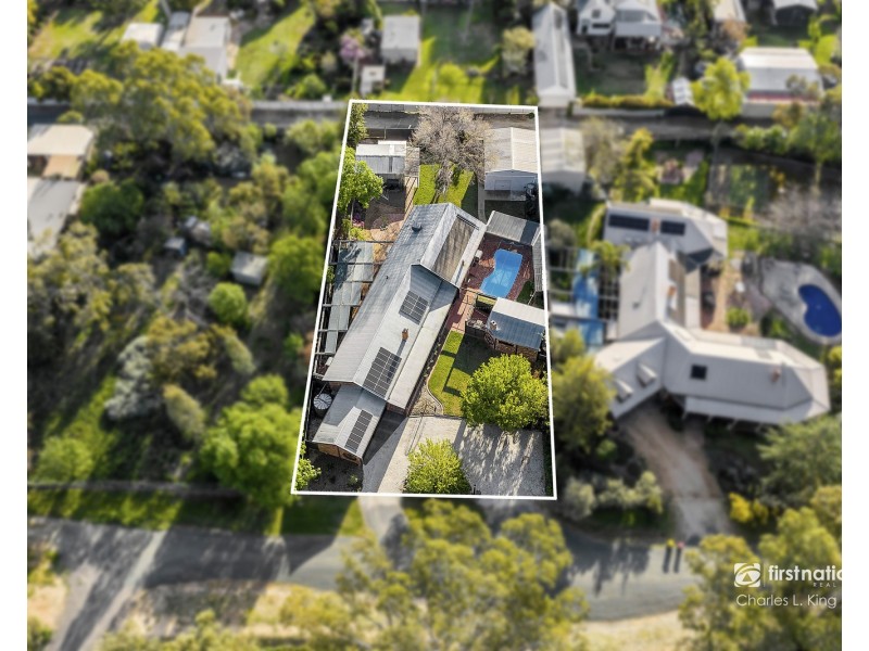 9 Moama Street, Echuca VIC 3564