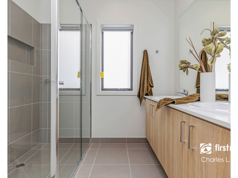 31 The Range Boulevard, Moama NSW 2731