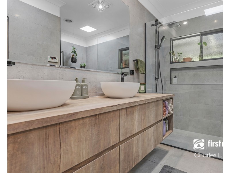 70 Schoeffel Drive, Echuca VIC 3564
