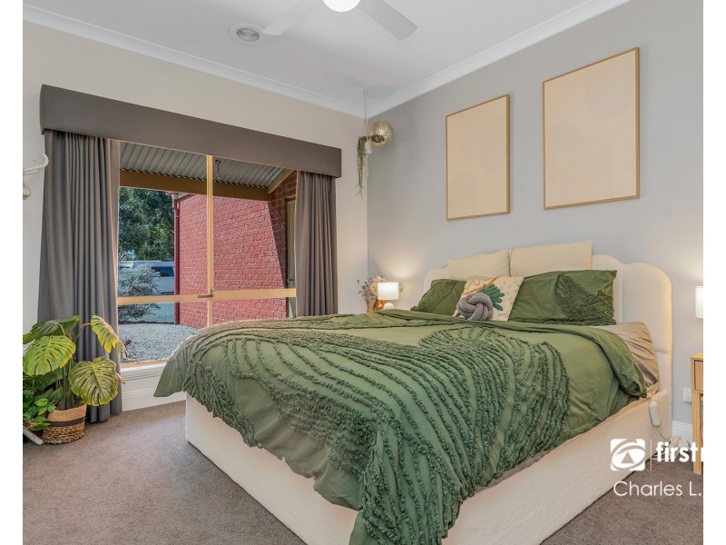 70 Schoeffel Drive, Echuca VIC 3564