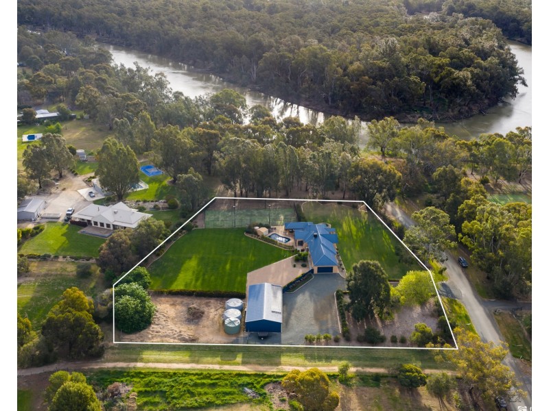 95 Murray Drive, Echuca VIC 3564