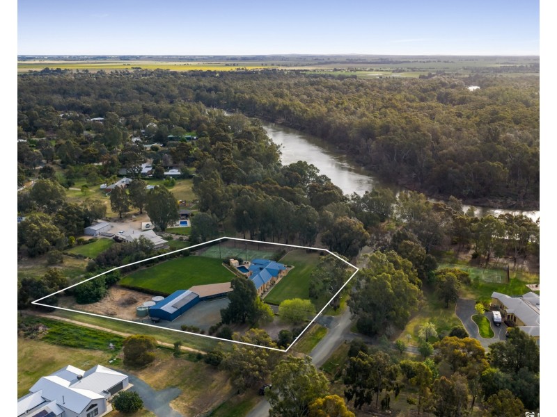 95 Murray Drive, Echuca VIC 3564