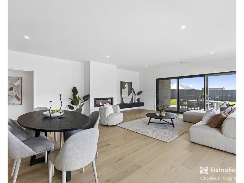 8 The Vines Boulevard, Moama NSW 2731