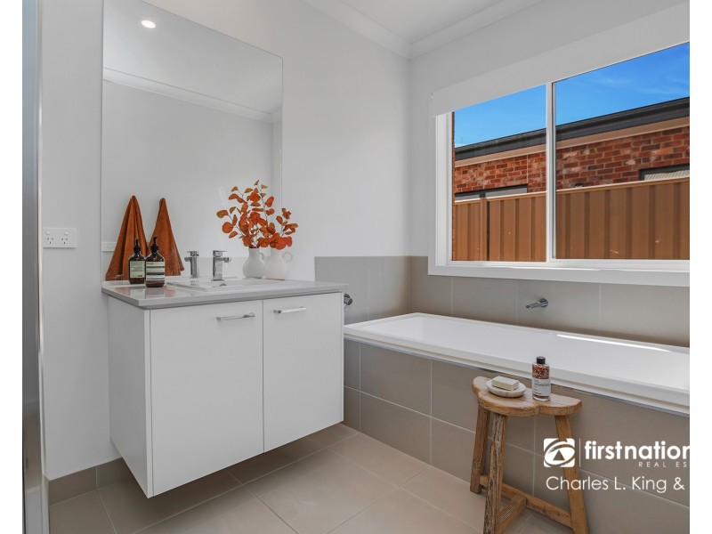 10 Eucalypt Court, Echuca VIC 3564