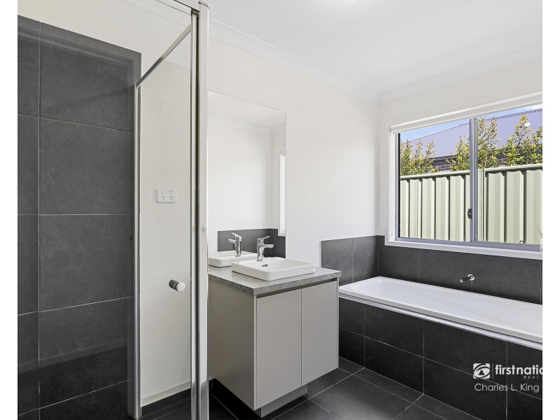 10 Firefly Court, Moama NSW 2731