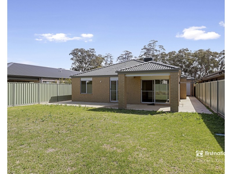 10 Firefly Court, Moama NSW 2731