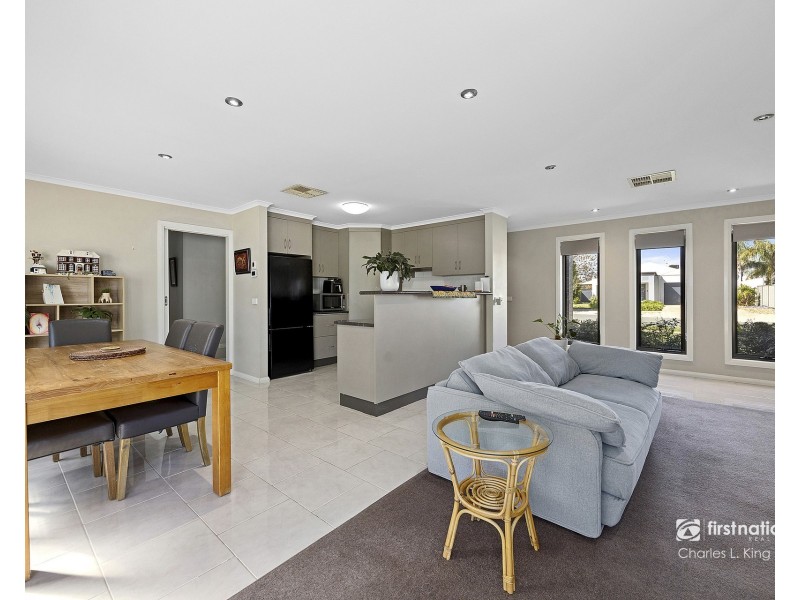 12 Sunset Avenue, Echuca VIC 3564