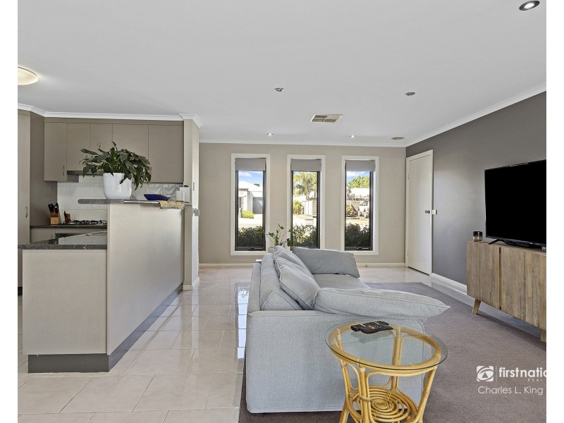 12 Sunset Avenue, Echuca VIC 3564