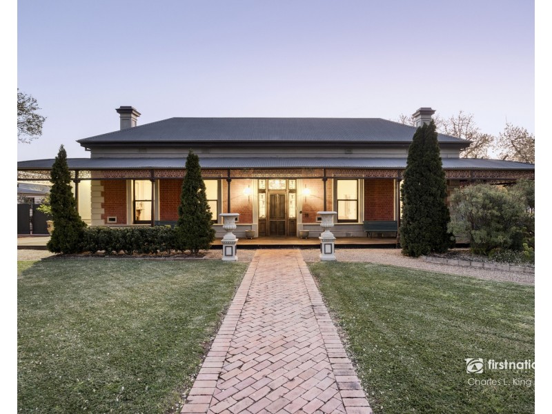 35-37 Dickson Street, Echuca VIC 3564