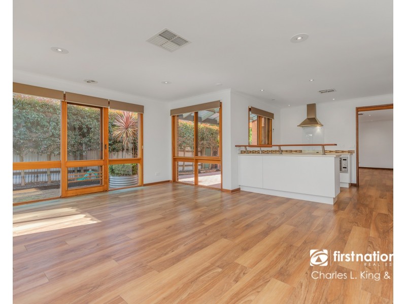 93 Campaspe Esplanade, Echuca VIC 3564