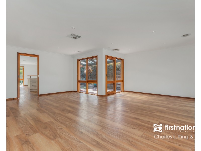 93 Campaspe Esplanade, Echuca VIC 3564
