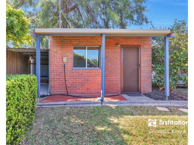 93 Campaspe Esplanade, Echuca VIC 3564