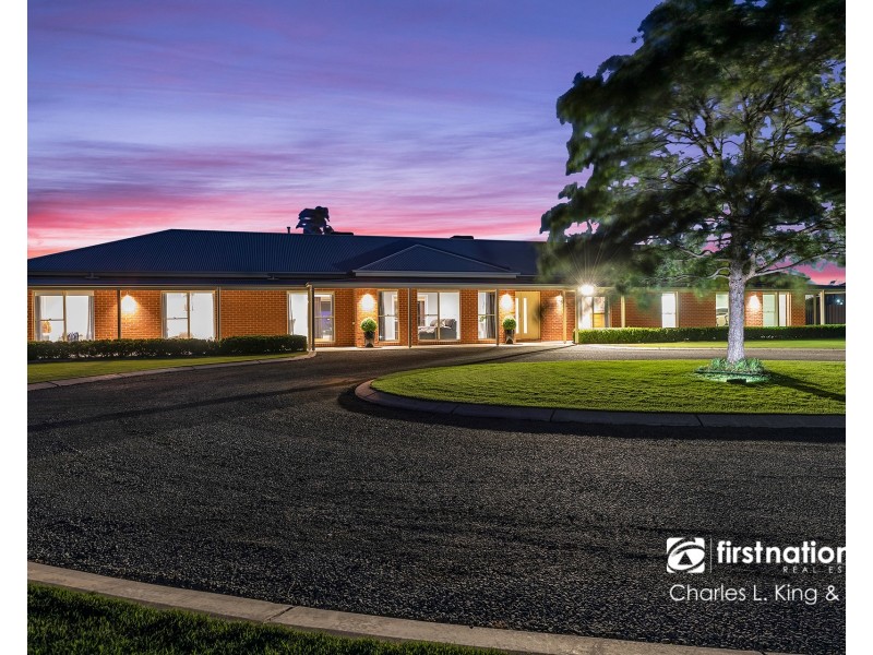 13 Ikona Drive, Echuca VIC 3564