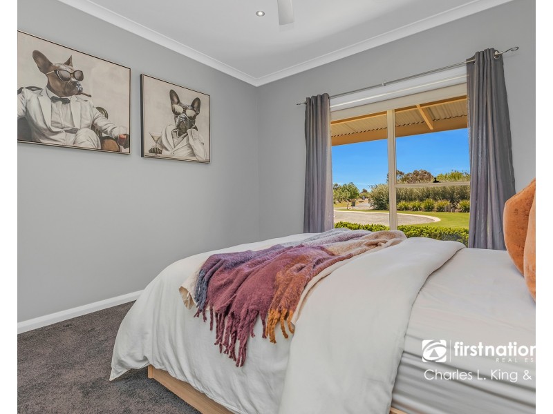 13 Ikona Drive, Echuca VIC 3564