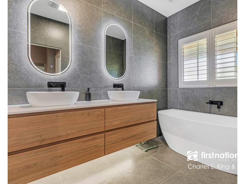 13 Ikona Drive, Echuca VIC 3564