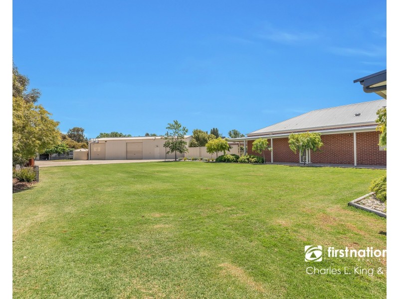 13 Ikona Drive, Echuca VIC 3564