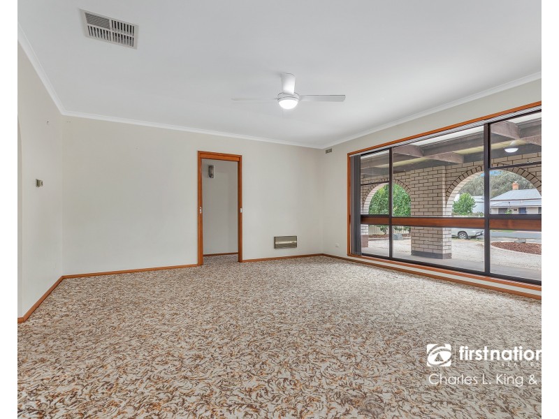137 Hovell Street, Echuca VIC 3564