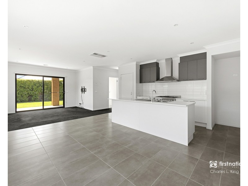 10 Wilkinson Drive, Echuca VIC 3564