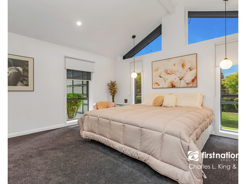 8 Rutley Crescent, Echuca VIC 3564