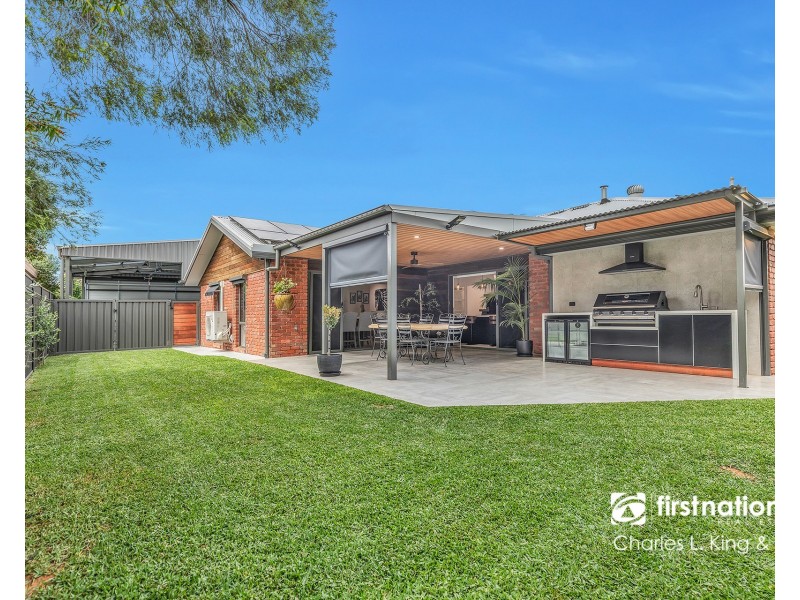 8 Rutley Crescent, Echuca VIC 3564