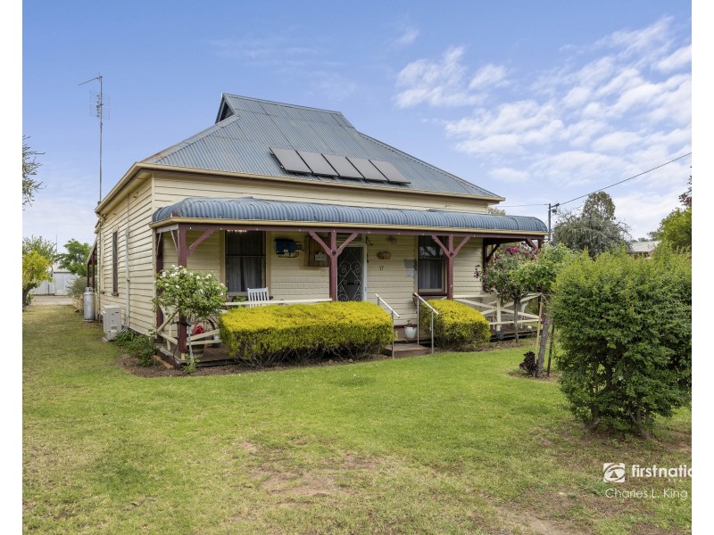 17 Moama Street, Mathoura NSW 2710