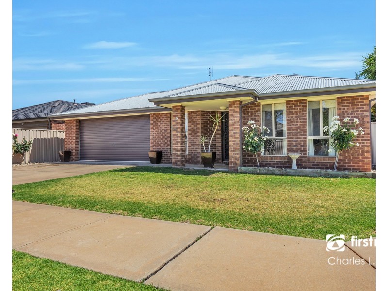 9 Lynch Drive, Echuca VIC 3564