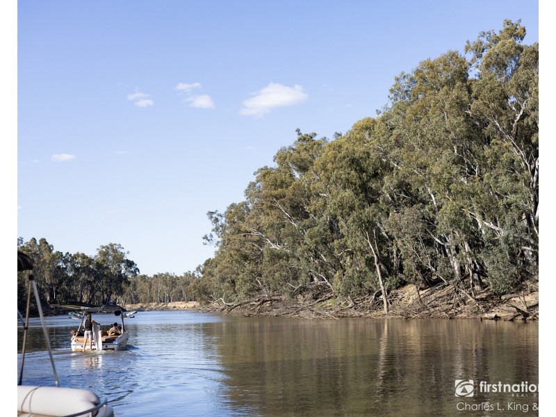 98 Wharparilla Drive, Echuca VIC 3564