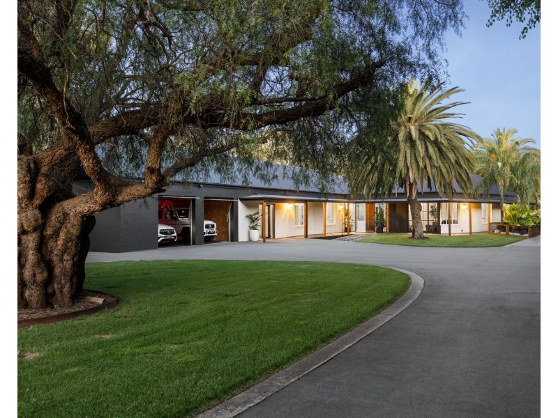 98 Wharparilla Drive, Echuca VIC 3564