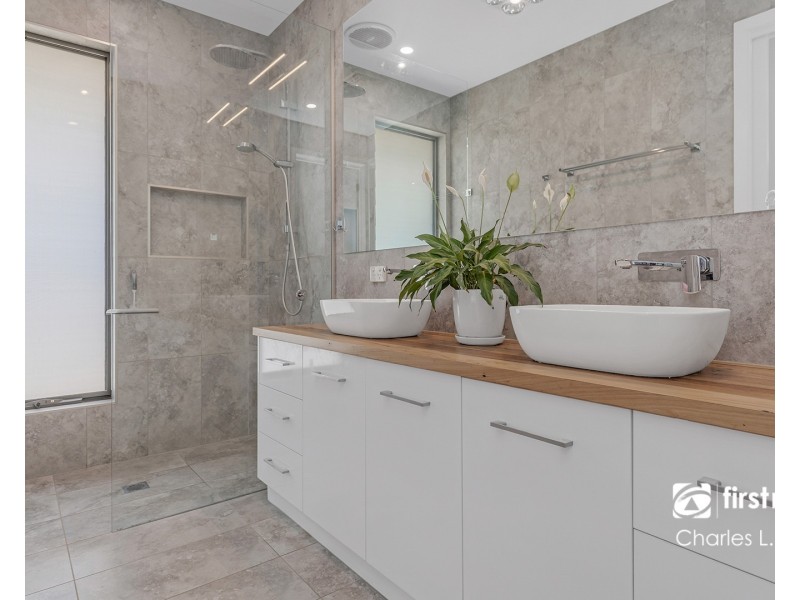 49 Bottlebrush Drive, Moama NSW 2731