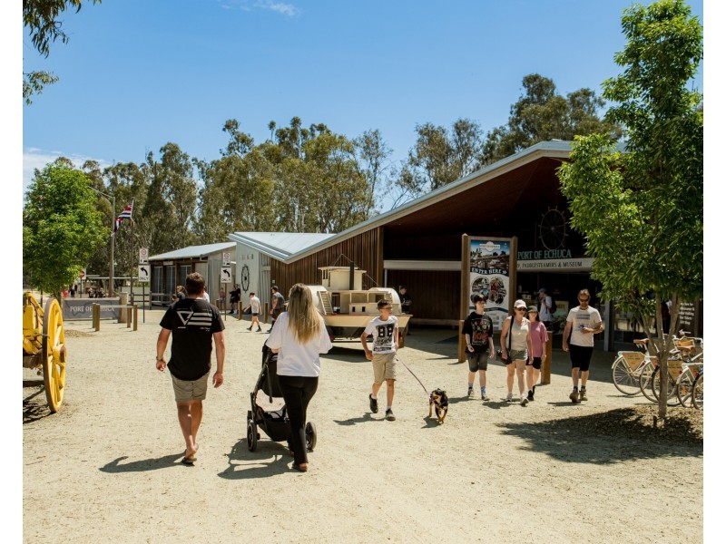 520 Maidens Green, Kings Circuit, Moama NSW 2731