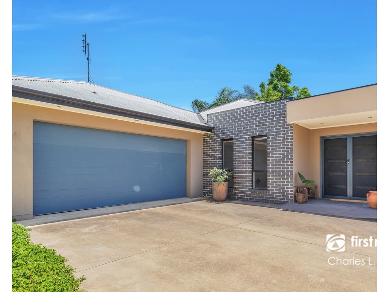 2/85 Campaspe Esplanade, Echuca VIC 3564