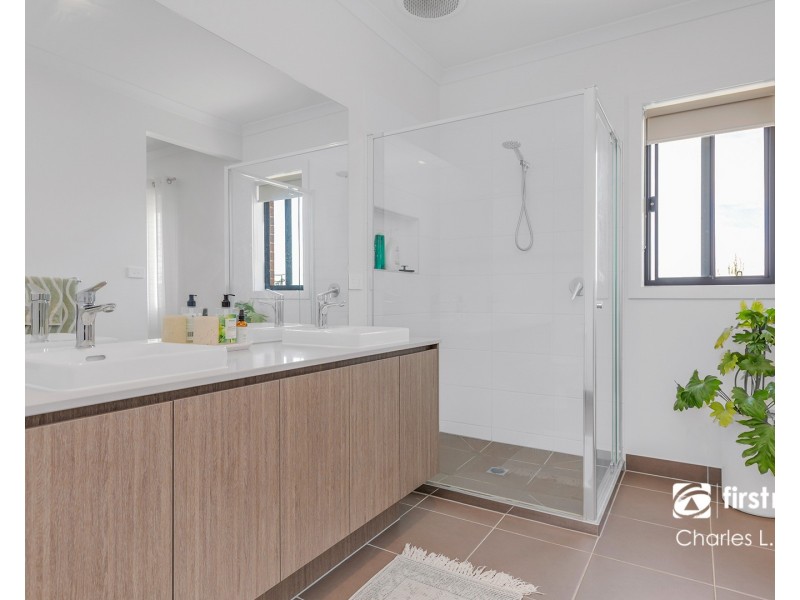 9 The Vines Boulevard, Moama NSW 2731