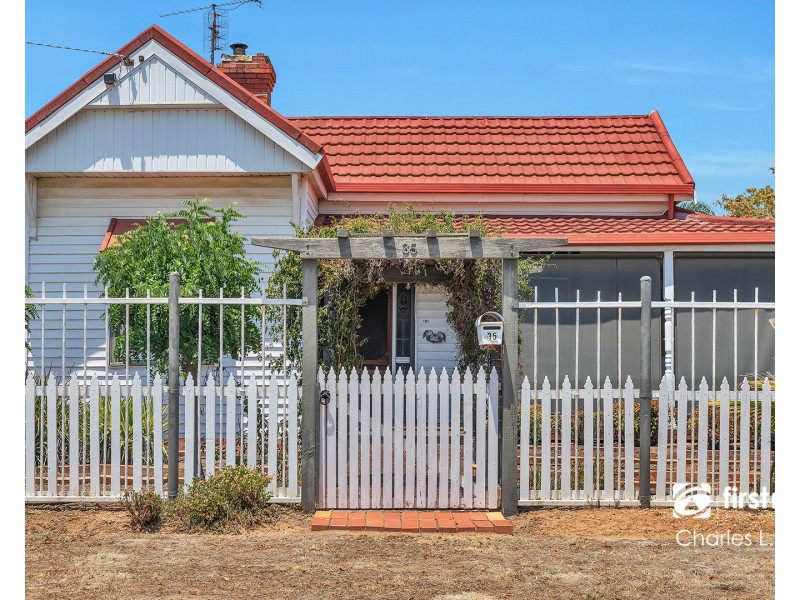 35 McKinlay Street, Echuca VIC 3564