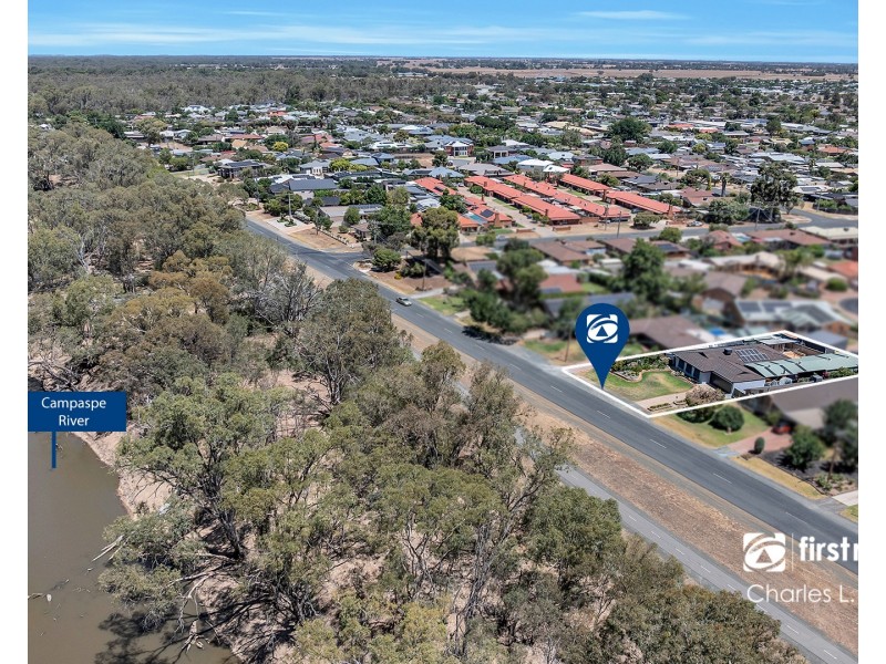 99 Campaspe Esplanade, Echuca VIC 3564