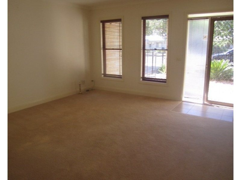 1/101 Hovell Street, Echuca VIC 3564