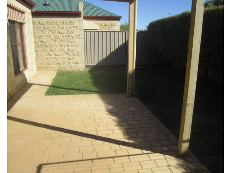 1/101 Hovell Street, Echuca VIC 3564