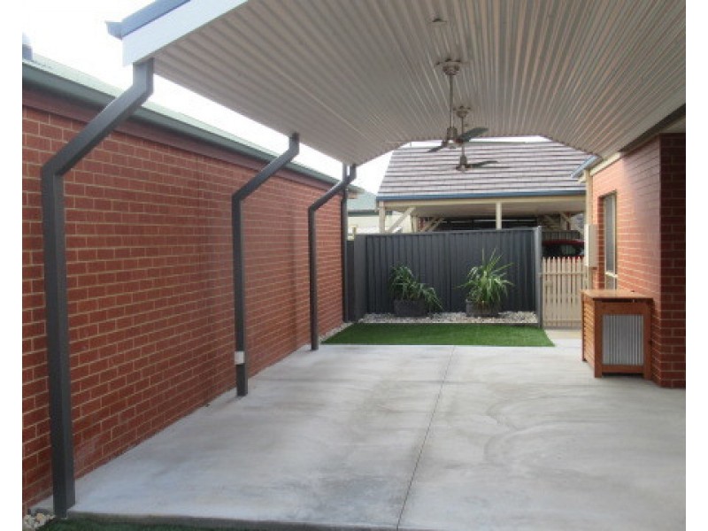 2/73 Annesley Street, Echuca VIC 3564