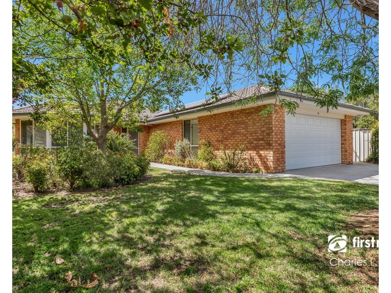 16 Charlton Court, Echuca VIC 3564