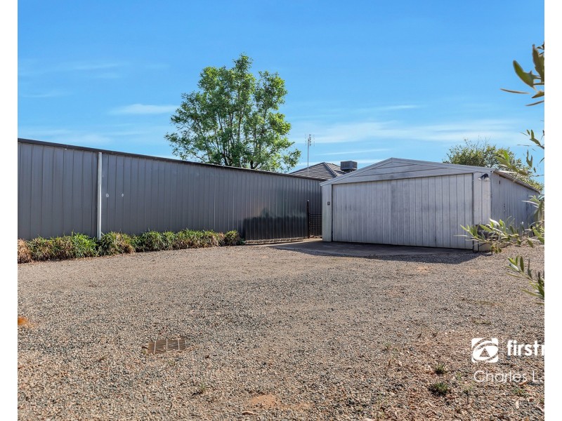 8 Francis Street, Echuca VIC 3564