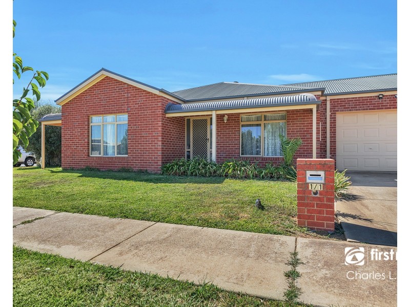 1/1 Grange Court, Echuca VIC 3564