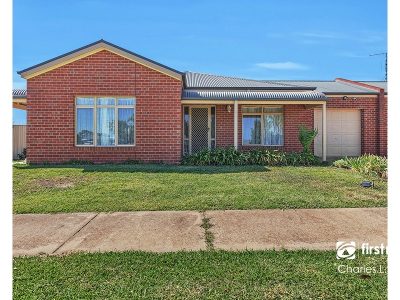 1/1 Grange Court, Echuca VIC 3564