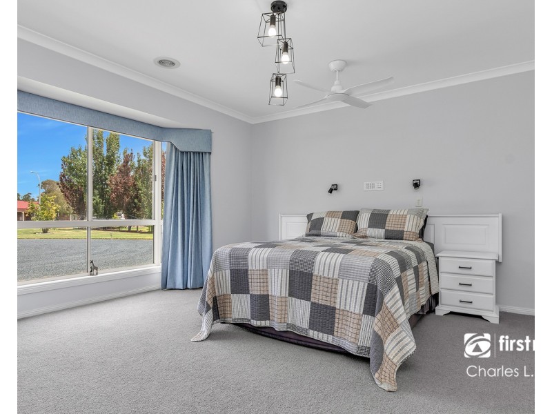 11 Tomara Court, Moama NSW 2731