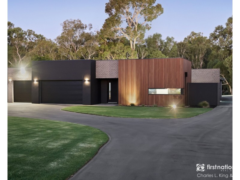 208 Wharparilla Drive, Echuca VIC 3564